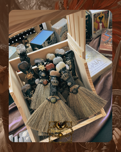Mini Witch’s Broom — Crystal Altar & Ritual Décor | Morrigu Star