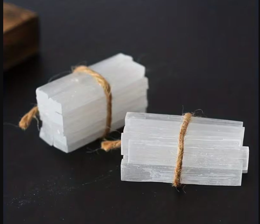 Selenite Crystal Bundle — Altar, Ritual & Sacred-Space Stones | Morrigu Star