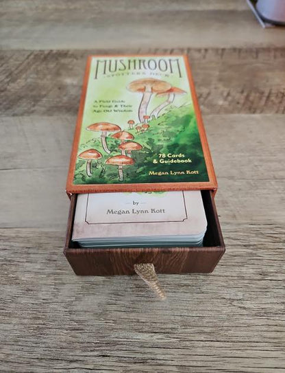 Mushroom Spotter’s Deck – Oracle Cards | Fungi Field Guide | Nature Wisdom Cards | Illustrated Deck