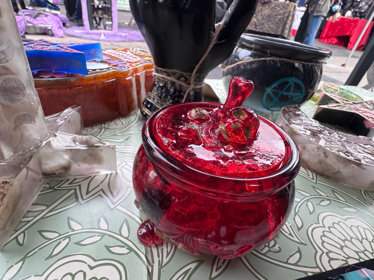 The Crimson Hex hand-finished mini skull cauldron by Morrigu Star
